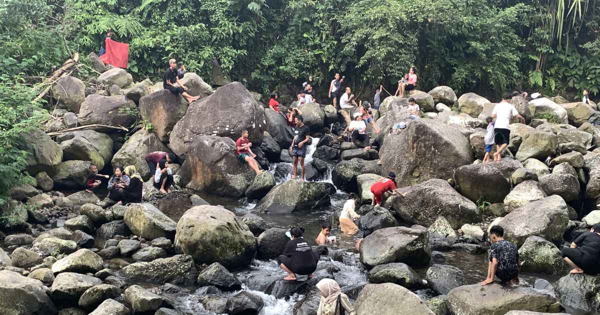 Libur Lebaran 2026, Lembah Batu Gunung Bunder Bogor Jadi Primadona Wisatawan