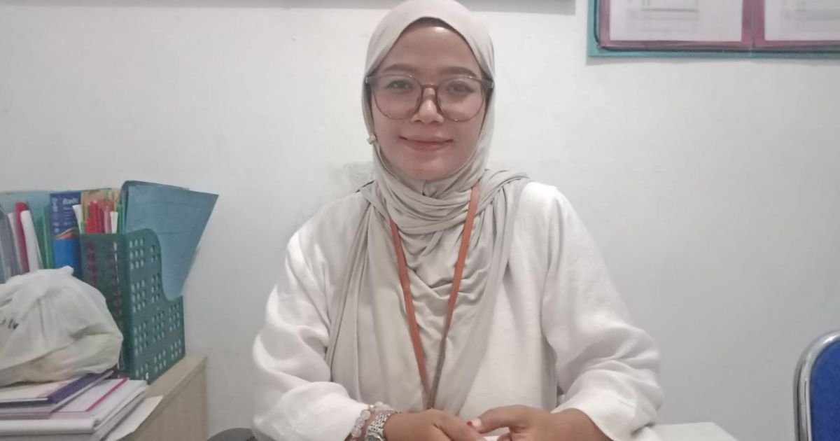 Kepala Tata Usaha Puskesmas Sukaresmi, Sri Hartati