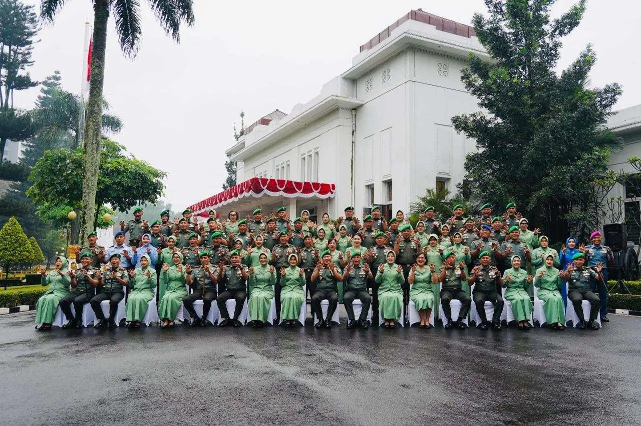 Danrem 061/SK Hadiri Tradisi Penyambutan Pangdam III/Siliwangi