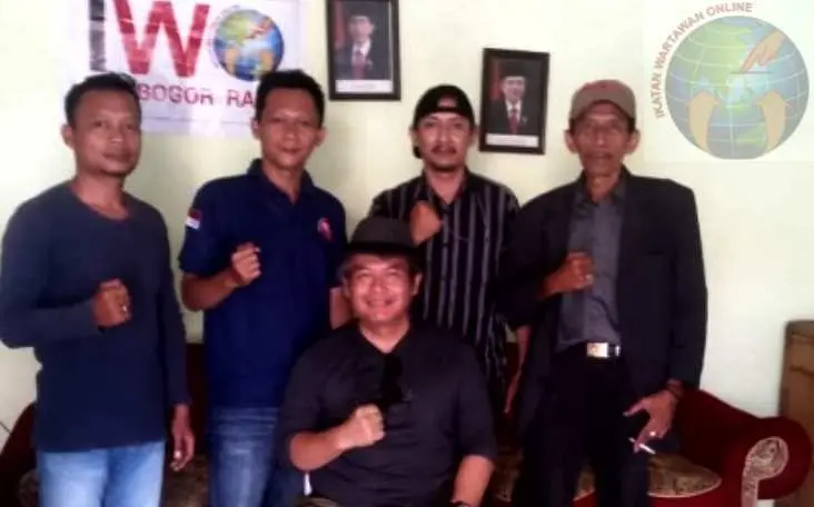 Ketum IWO Jodhi Yudono Kunjungi Sekretariat IWO Bogor Raya