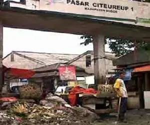 Kondisi Kumuh Tidak Tertata Jadi PR Berat Pasar Citeureup