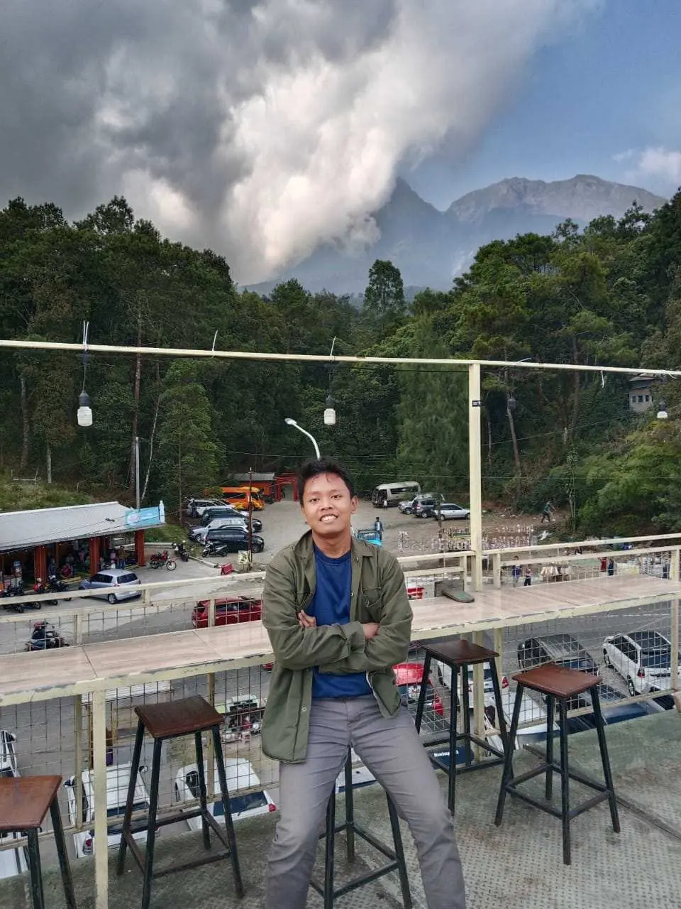 Ketertiban vs Ekonomi Rakyat Jelata: Mencari Titik Temu Penggusuran Pedagang Kaki Lima di Puncak Bogor