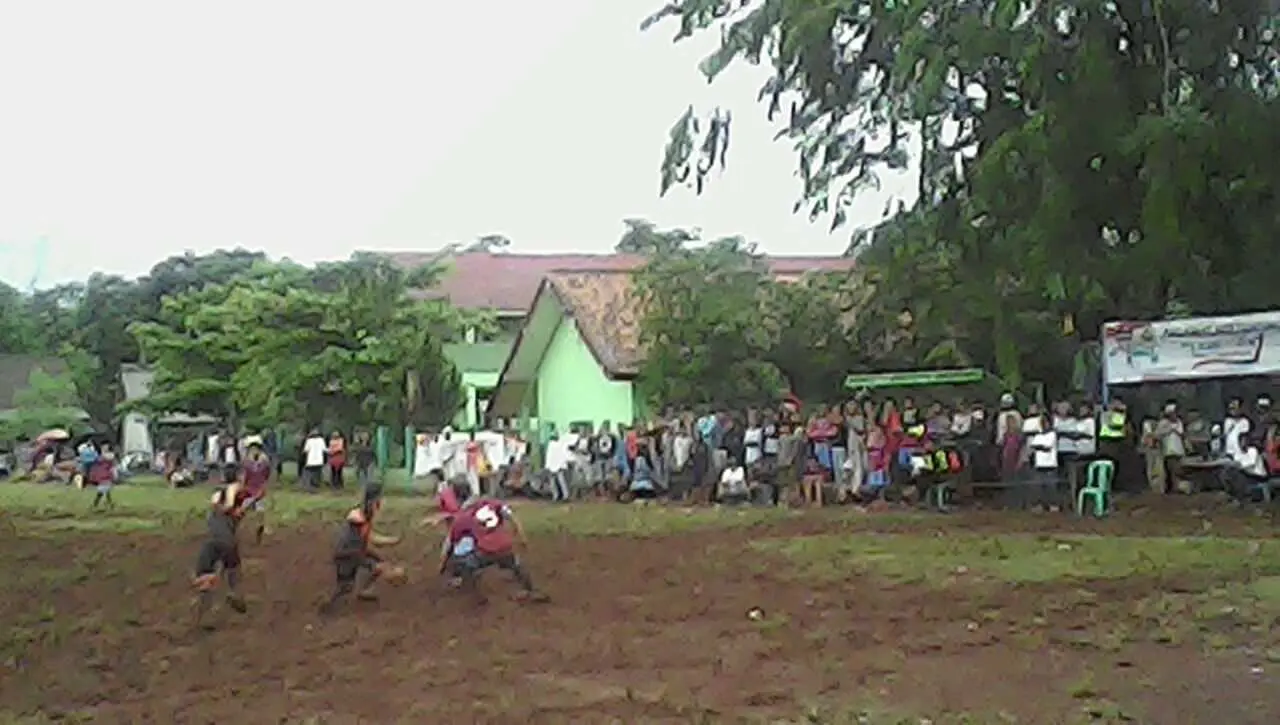 Meriahnya Turnamen Bola Liga Cikahuripan